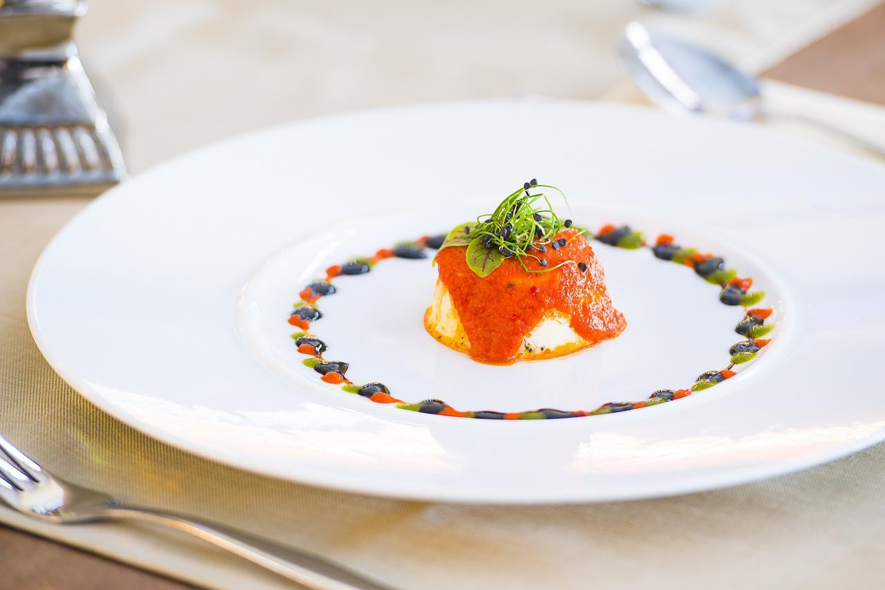 Villa Plaza Boutique Hotel & Spa เปรเชา ภายนอก รูปภาพ