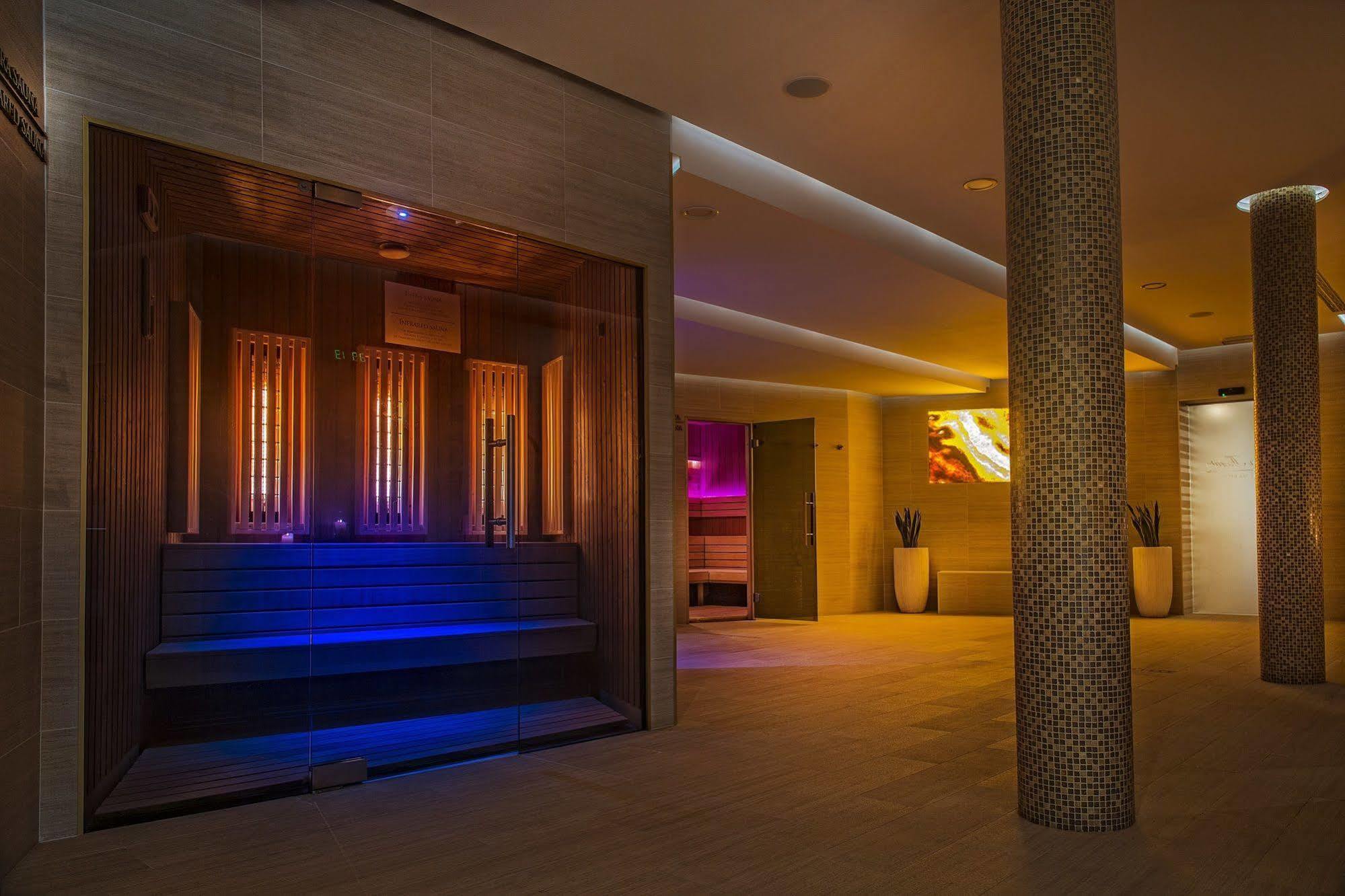 Villa Plaza Boutique Hotel & Spa เปรเชา ภายนอก รูปภาพ