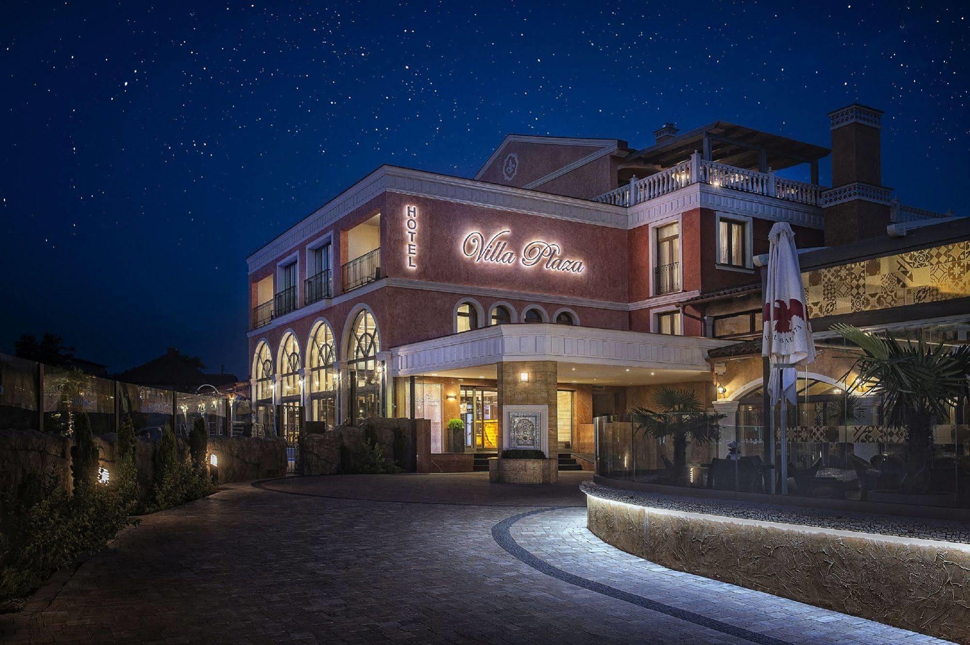 Villa Plaza Boutique Hotel & Spa เปรเชา ภายนอก รูปภาพ